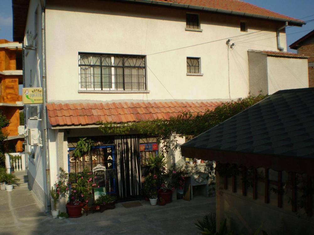 Guest House Rusalka Byala  Ngoại thất bức ảnh